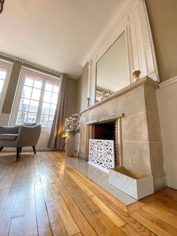 Appartement Chic, 3 Chambres, Hyper Centre-Ville, Parking Payant Amiens Exteriér fotografie